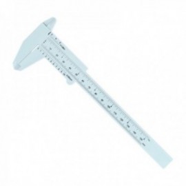 Calibre plástico de 150 mm.