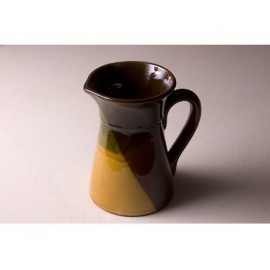 Jarra artesanal de barro de tres colores