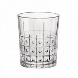 Navio 37 CLS. Esse tamanho de uísque